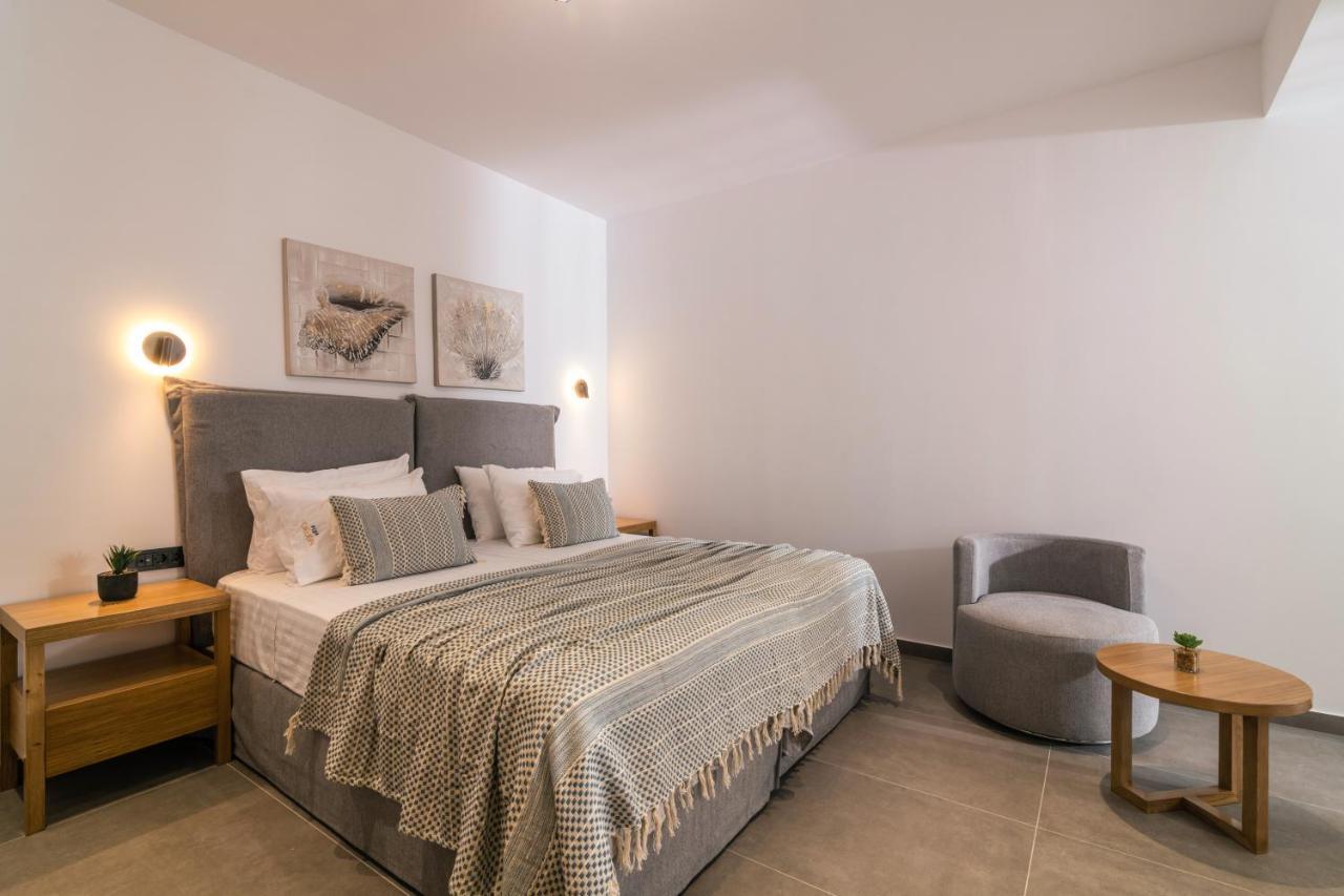 Nerea Seafront Villa, A Pristine Retreat, By Thinkvilla Akrotiri  Exterior photo